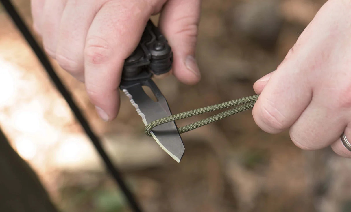 Ferramenta Multifunções LEATHERMAN MUT® EOD