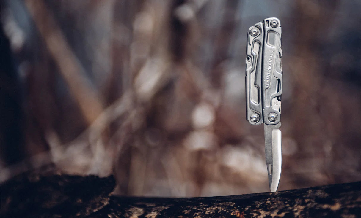 Ferramenta Multifunções LEATHERMAN REV®