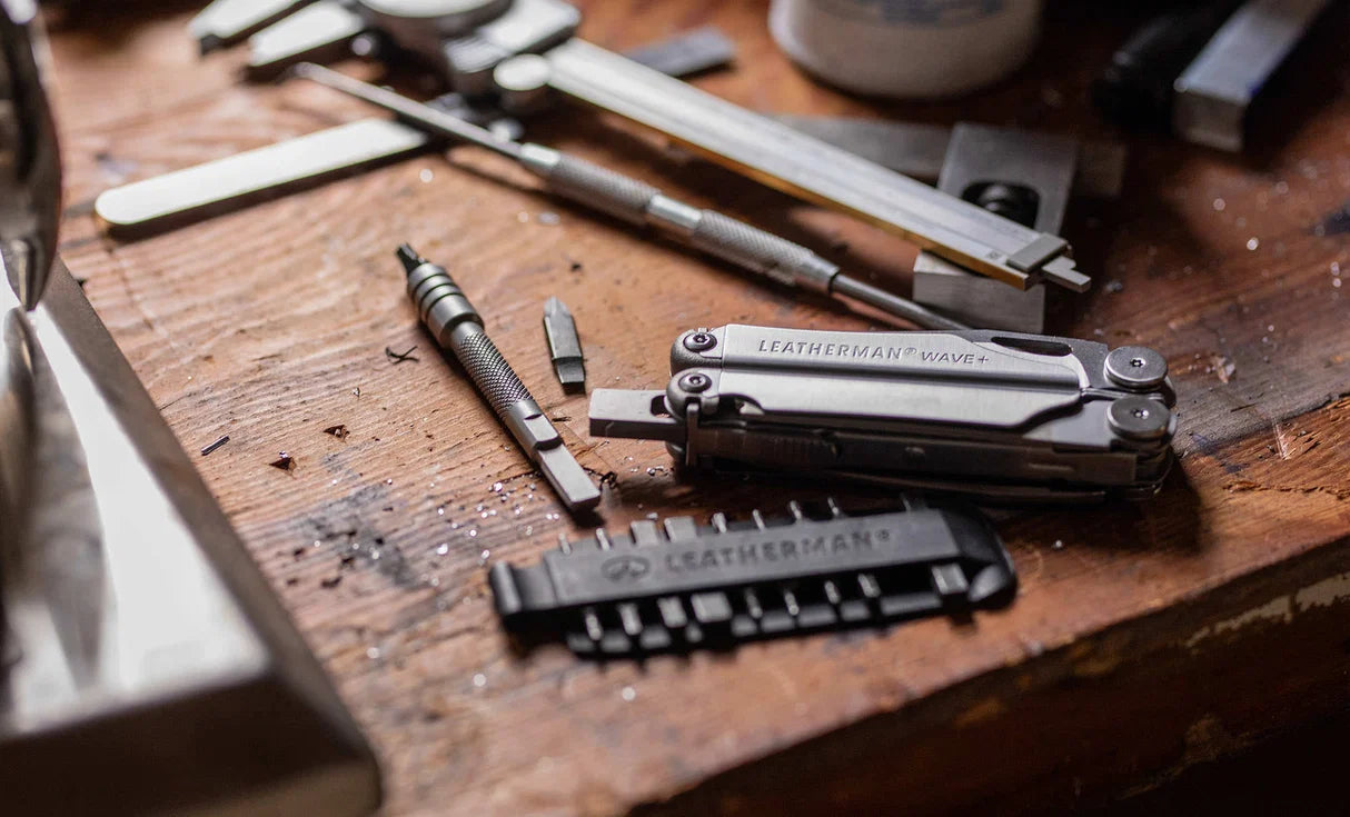 Ferramenta Multifunções LEATHERMAN WAVE+®